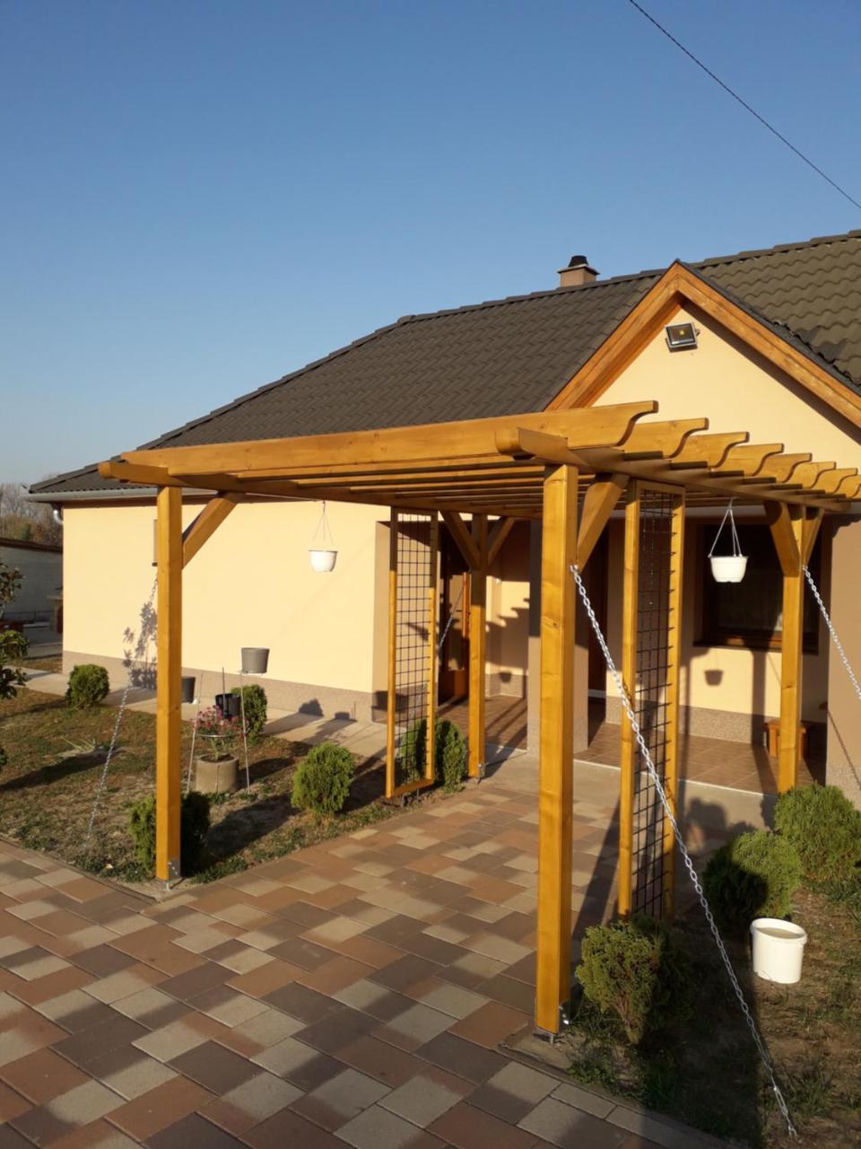 Szerencsecsillag Vendeghaz Hotel Kiskoros Exterior foto